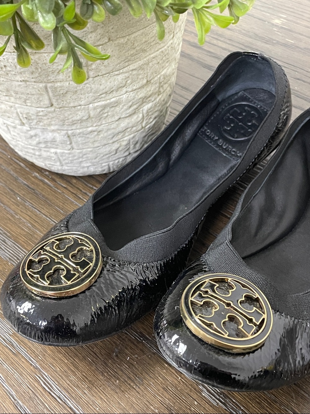 Tory Burch 6 flats